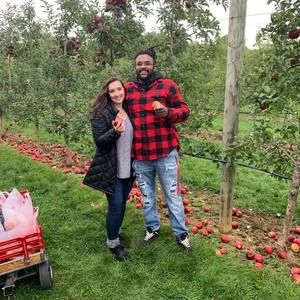 Meet your Posher, Troy